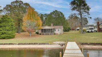 House (3 Bedrooms) | Front of property