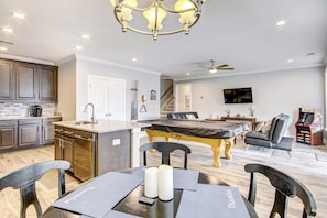 บ้านพัก (4 Bedrooms) | ภายใน