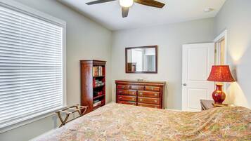 Rumah (4 Bedrooms) | Interior