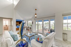 House (3 Bedrooms) | Interior - Luxury Key Largo Home w/ Guest House & Pool! (Key Largo)