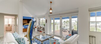 Luxury Key Largo Home w/ Guest House & Pool!