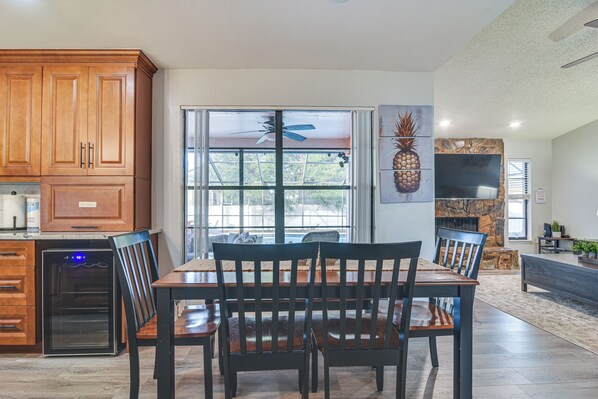 House (3 Bedrooms) | Interior