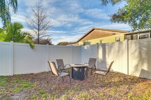 House (3 Bedrooms) | Interior - Largo Oasis w/ Pool & Grill: 6 Mi to Beach! (Largo)