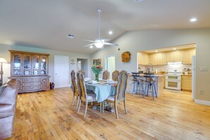 Casa (2 Bedrooms) | Interior