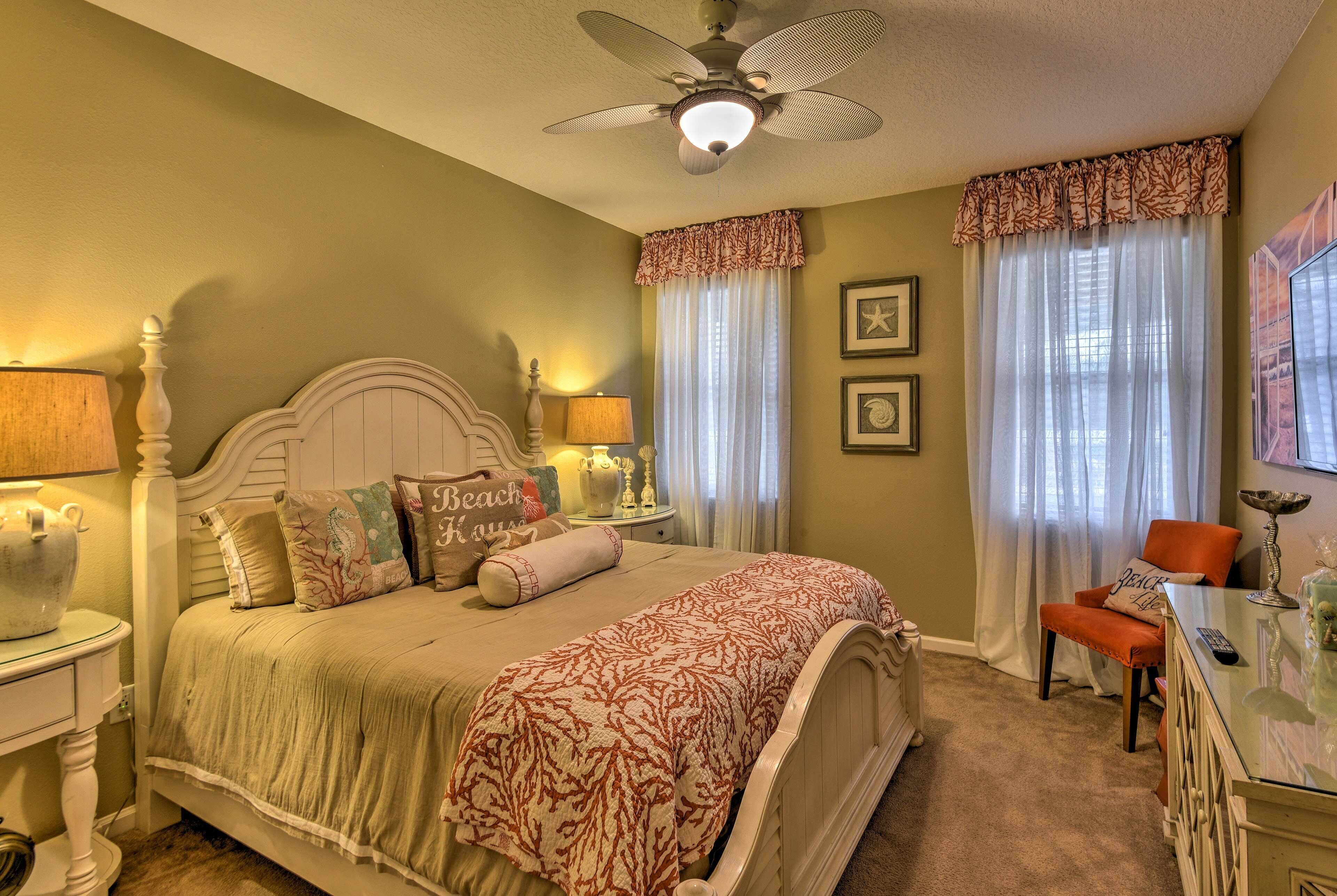 Florida Escape w/ Pool, Hot Tub & Near Disney!