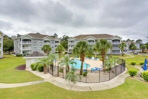 Apartment (2 Bedrooms) | Interior - < 2 Mi to Coast: Condo w/ Pool in Myrtle Beach (Myrtle Beach)