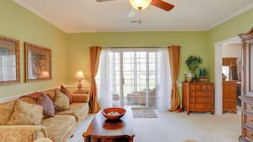 Apartment (2 Bedrooms) | Front of property