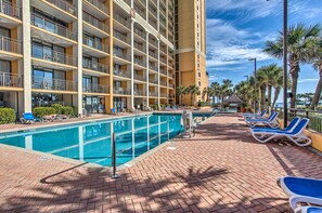 Apartment (1 Bedroom) | Interior - Oceanfront Condo w/ Pool Access in Myrtle Beach! (Myrtle Beach)