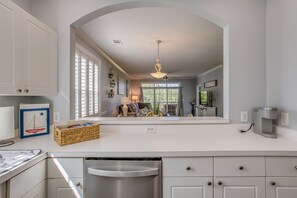 Apartment (3 Bedrooms) | Private kitchen - North Myrtle Beach Condo w/ Golf Course Views! (North Myrtle Beach)