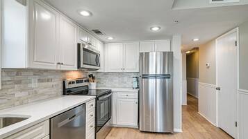 Apartment (1 Bedroom) | Interior