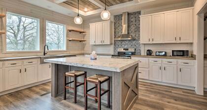 Modern Waterfront Home w/ Dock on Lake Bowen!