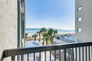 Apartment (1 Bedroom) | Interior - Oceanfront Myrtle Beach Rental w/ Pool! (Myrtle Beach)
