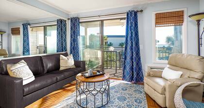 Oceanfront Hilton Head Island Condo w/ Pool!