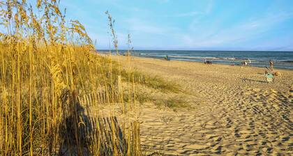 Oceanfront Hilton Head Island Condo w/ Pool!