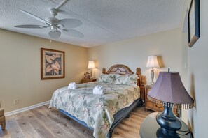 公寓 (2 Bedrooms) | 2 間睡房、熨斗/熨衫板、免費嬰兒床、床單