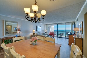 Interior - Oceanfront Myrtle Beach Condo w/ Outdoor Pool (Myrtle Beach)
