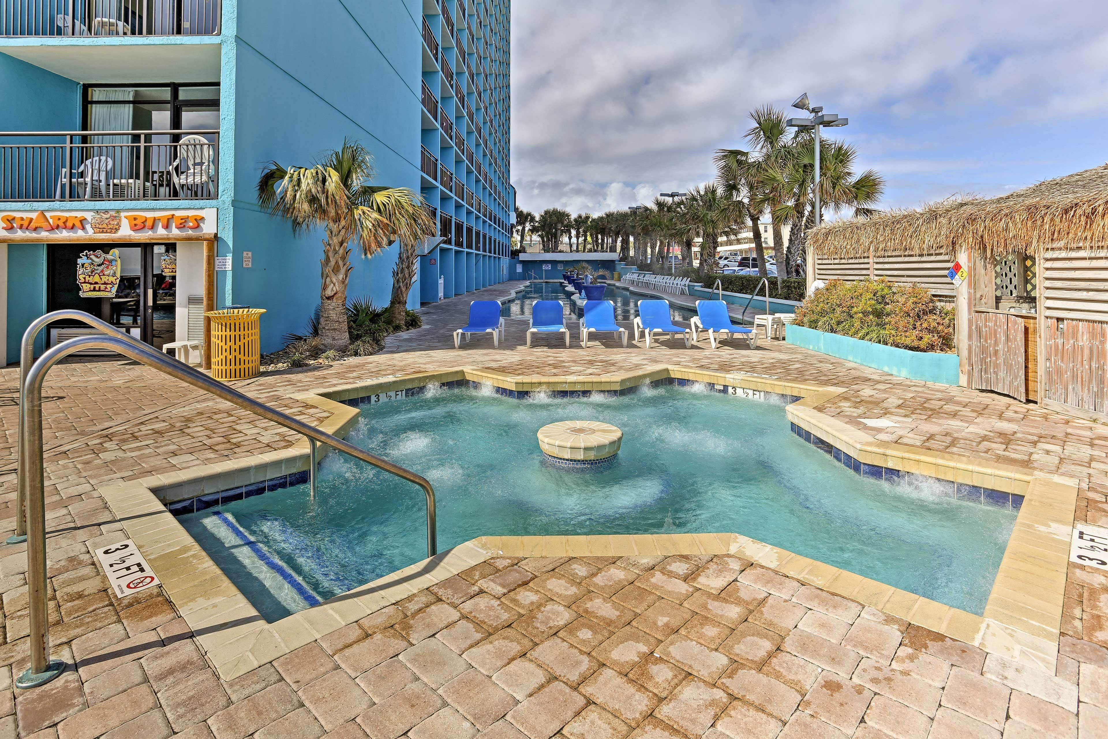 Myrtle Beach Oceanfront Condo w/ Resort Pool!