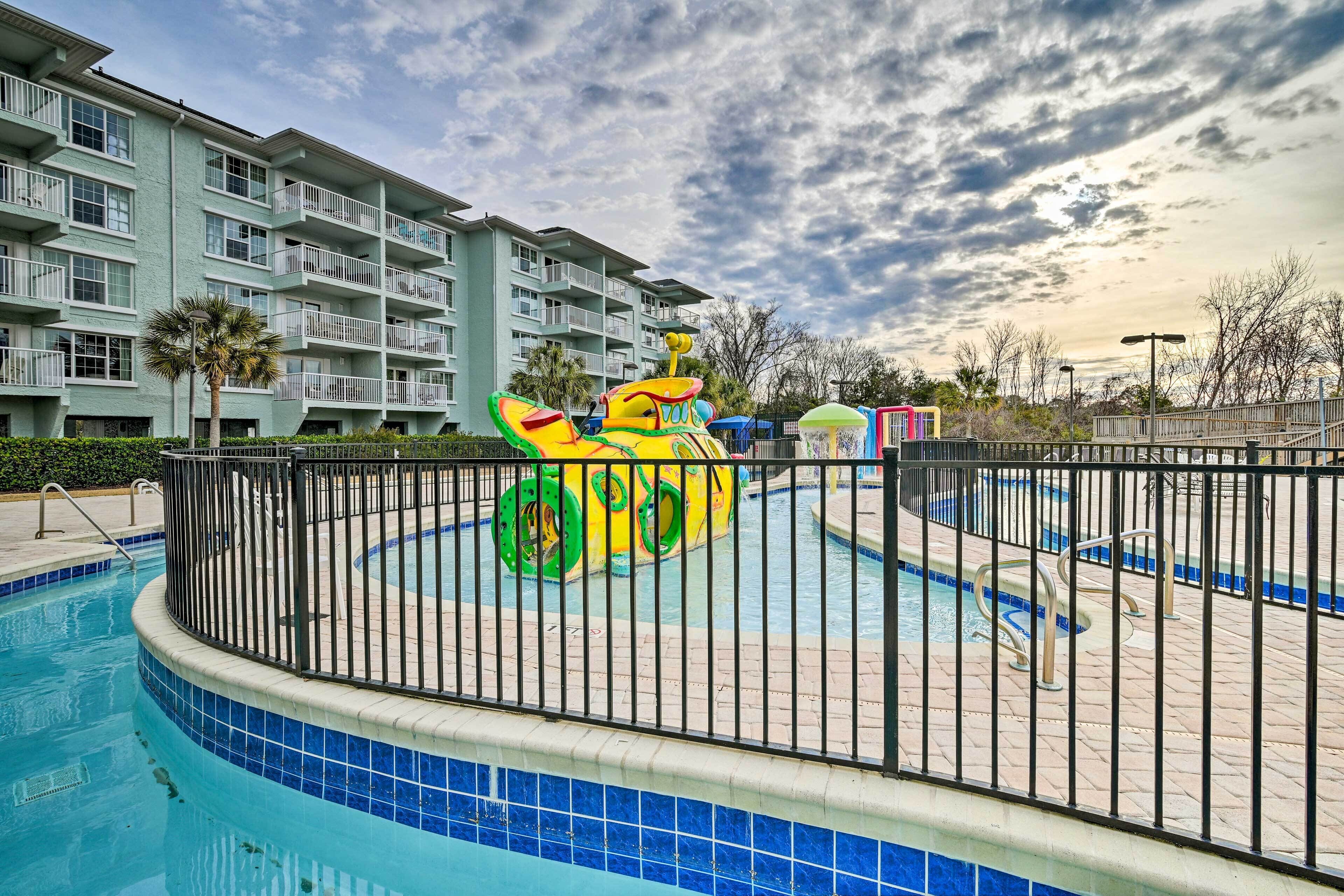 Pawleys Island Resort Condo Near Beach!