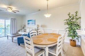 Apartment (2 Bedrooms) | Interior - 7 Mi to Myrtle Beach Boardwalk: Condo w/ Balcony! (Myrtle Beach)