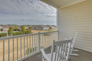 Apartment (2 Bedrooms) | Interior - 7 Mi to Myrtle Beach Boardwalk: Condo w/ Balcony! (Myrtle Beach)