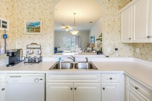 Apartment (2 Bedrooms) | Interior - 7 Mi to Myrtle Beach Boardwalk: Condo w/ Balcony! (Myrtle Beach)