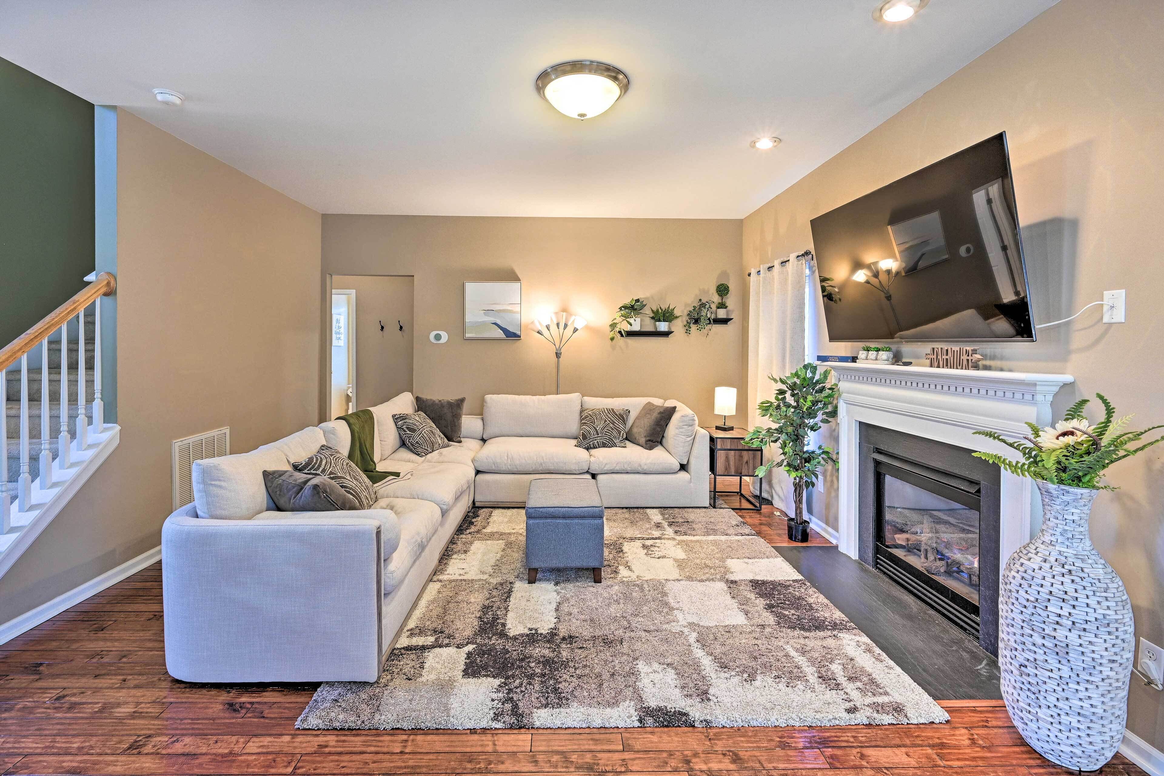 Mauldin Home ~ 11 Mi to Downtown Greenville!