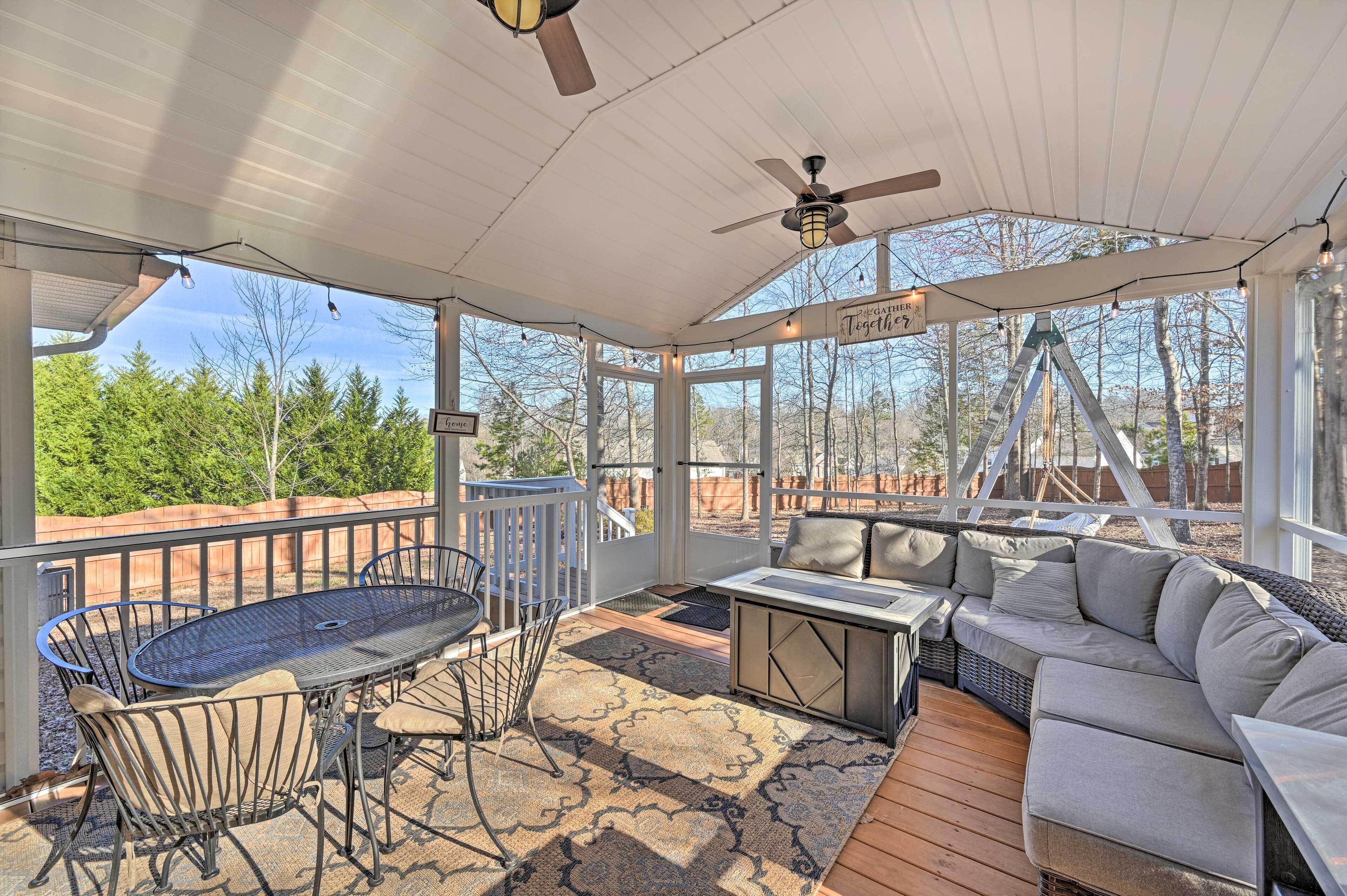 Mauldin Home ~ 11 Mi to Downtown Greenville!