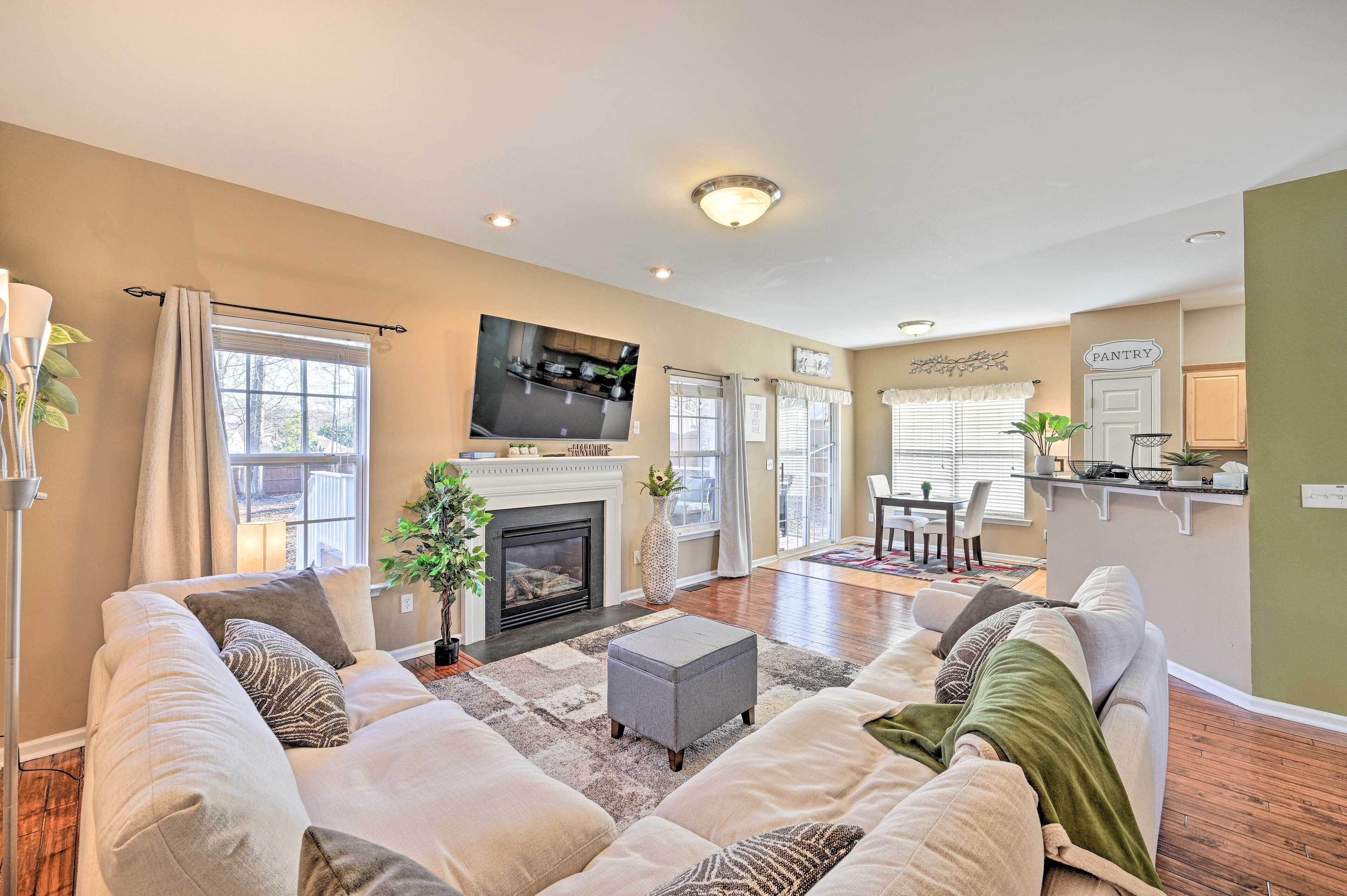 Mauldin Home ~ 11 Mi to Downtown Greenville!