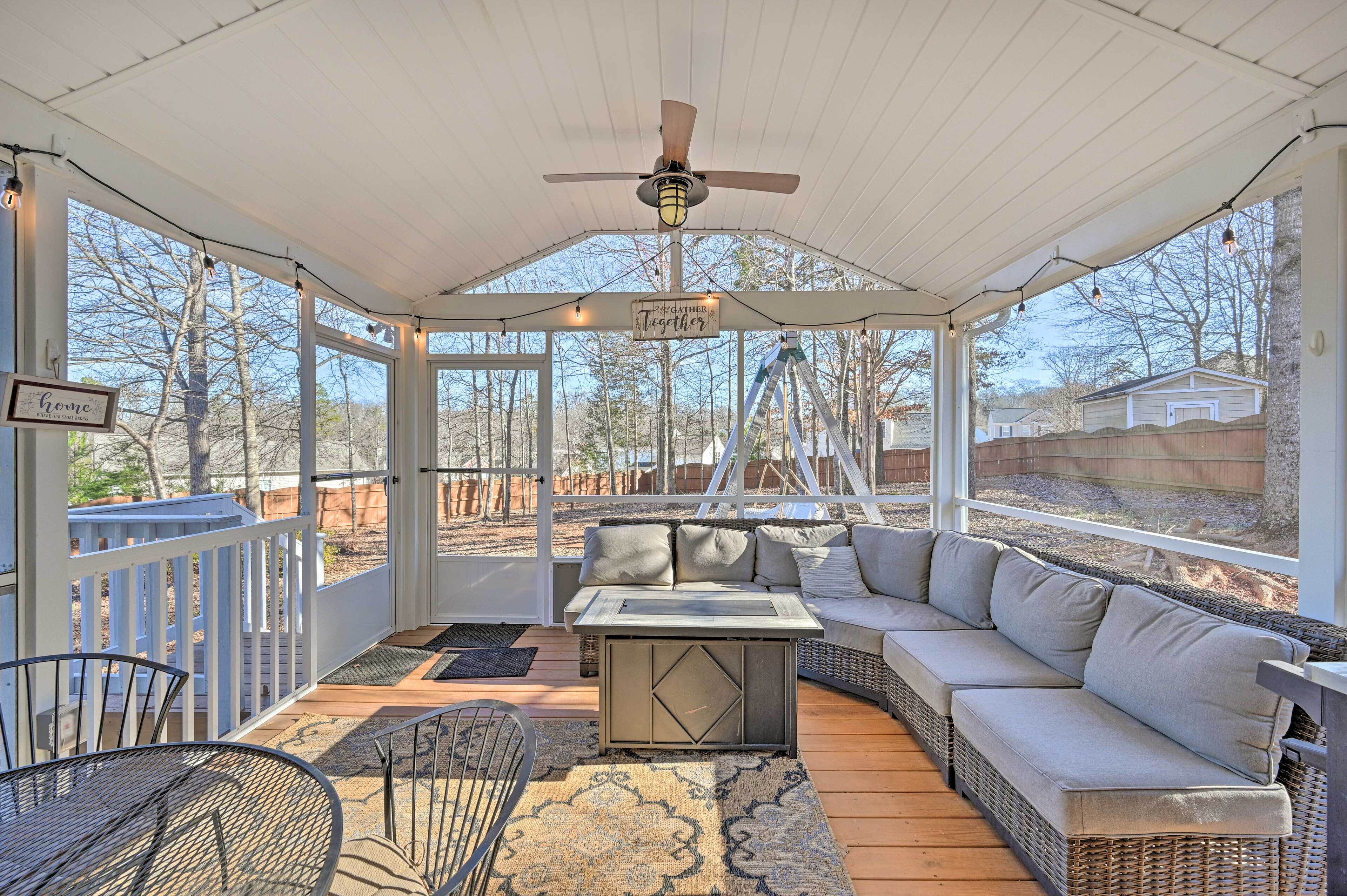 Mauldin Home ~ 11 Mi to Downtown Greenville!