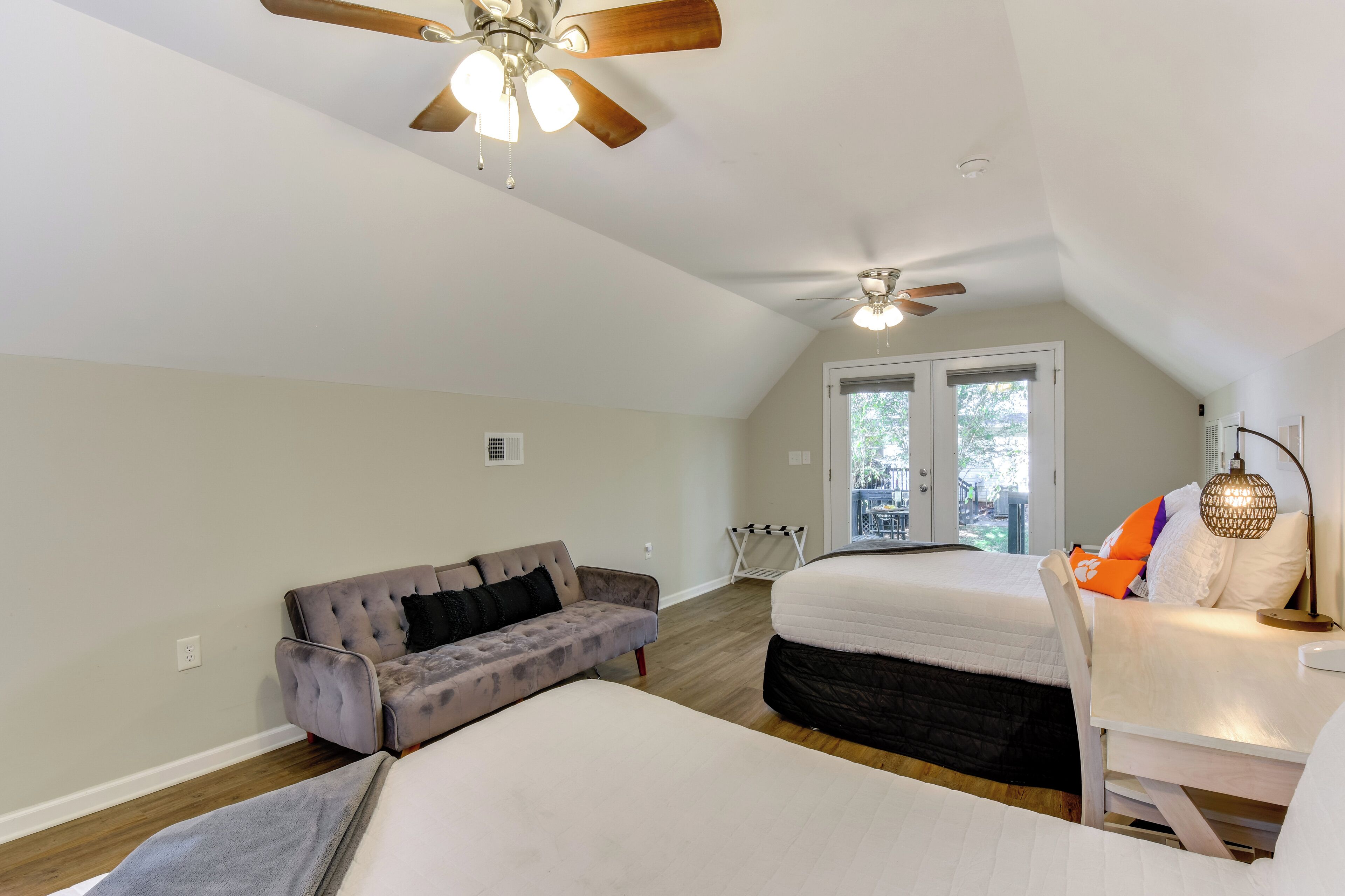 Cottage (1 Bedroom) | Interior