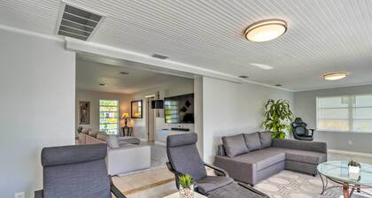 Punta Gorda Escape w/ Private Lanai & Pool!