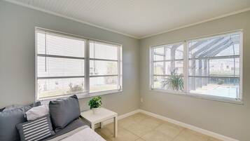 Nhà (3 Bedrooms) | Nội thất