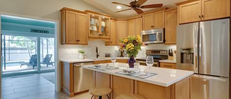 House (3 Bedrooms) | Interior