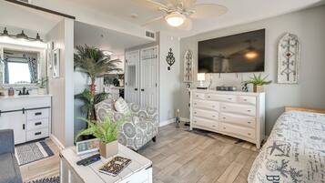 Apartment (0 Bedroom) | Interior