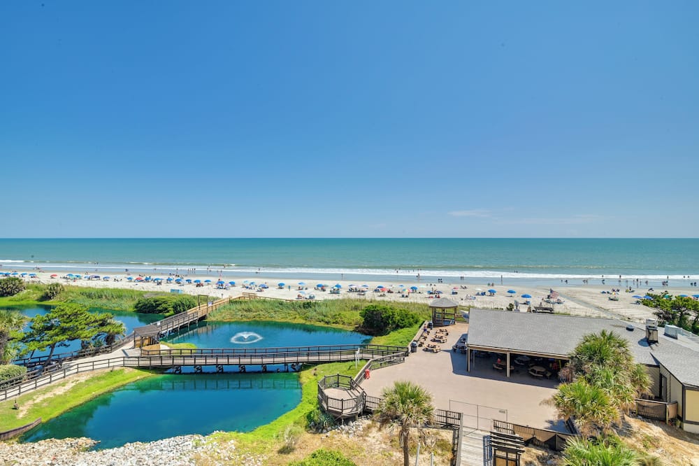 Oceanfront Condo w/ Balcony in Myrtle Beach!
