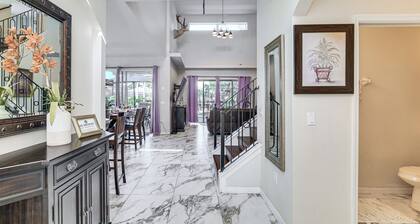 Private Pool & Spa: Disney-area Family Home!