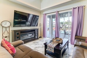 Villa (5 Bedrooms) | Interior - Private Pool & Spa: Disney-area Family Home! (Haines City)