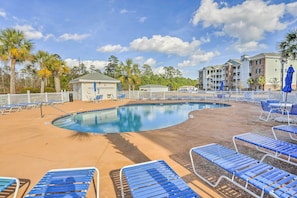 Apartment (3 Bedrooms) | Interior - Access to 7 Pools: Myrtlewood Golf Condo! (Myrtle Beach)