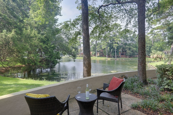 Villa (2 Bedrooms) | Front of property