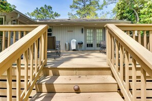 House (3 Bedrooms) | Interior - 2 Mi to Beach! Sea Pines Resort Home w/ Large Yard (Hilton Head Island)