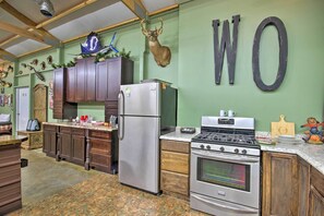 Apartment (0 Bedroom) | Interior