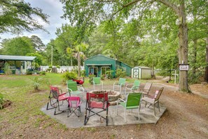 Apartment (0 Bedroom) | Interior - Saint Matthews Outlaw Gameroom w/ Fire Pit! (Saint Matthews)