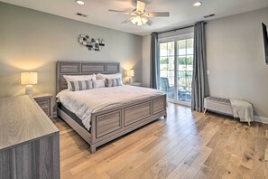 Apartment (3 Bedrooms) | Interior - Balcony & Pool Access: Myrtle Beach Getaway! (North Myrtle Beach)