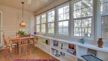 Cottage (3 Bedrooms) | Intérieur