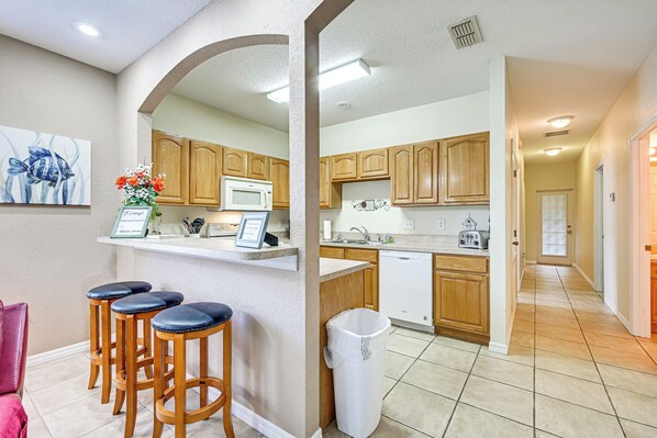 House (3 Bedrooms) | Interior - Pet-friendly Gem w/ Yard & Pool Access in Sebring (Sebring)