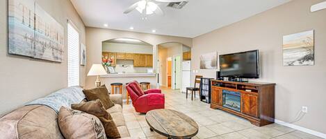 House (3 Bedrooms) | Front of property