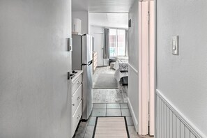 Apartment (0 Bedroom) | Interior