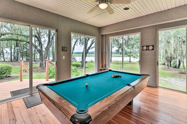 House (4 Bedrooms) | Front of property
