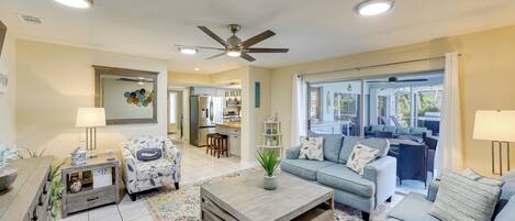 House (4 Bedrooms) | Front of property