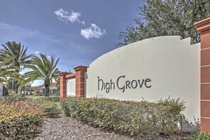 Interior - Spacious Clermont Getaway ~ 10 Miles to Disney! (Clermont)